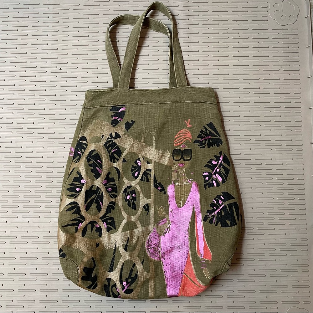 Aldo Olive Canvas Tote with Pink Graphic Woman